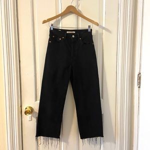 Levi’s Ribcage Straight Jean